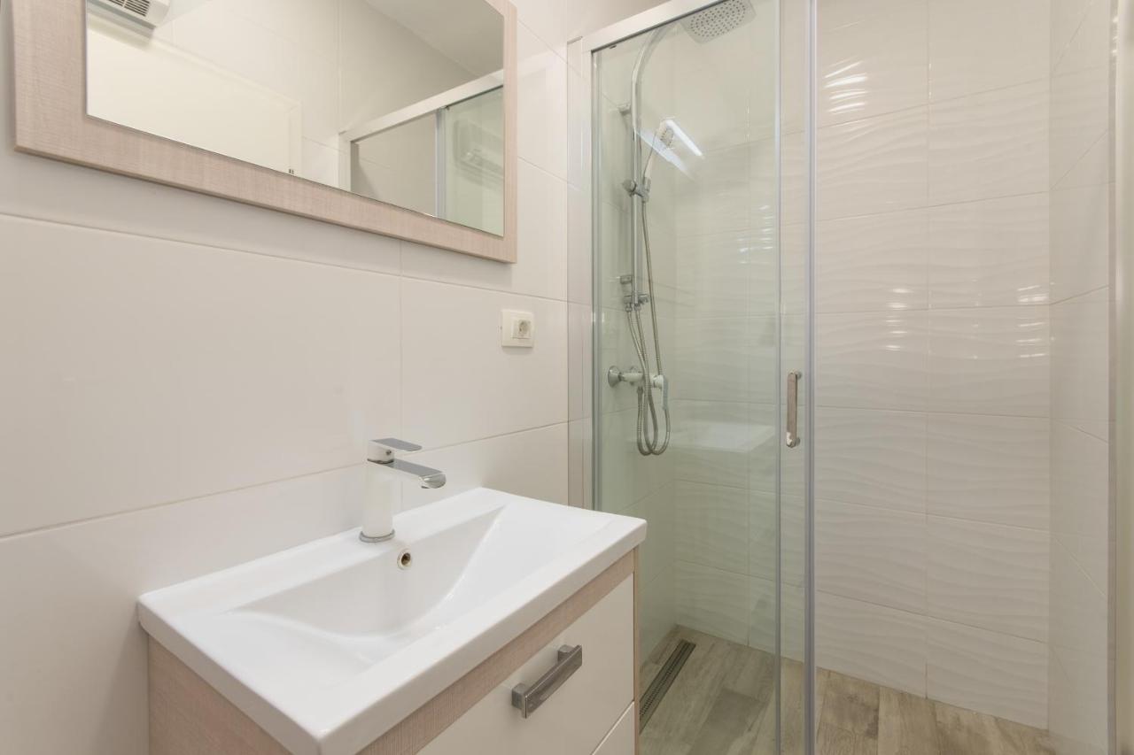 Apartment Finta Rogotin Exterior photo